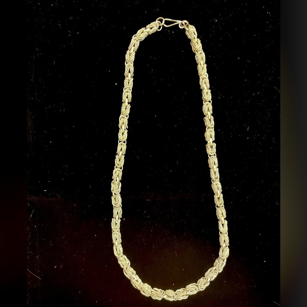 VTG White Metal melhior Byzantine Style Necklace chain USSR 1970 SZ 17”